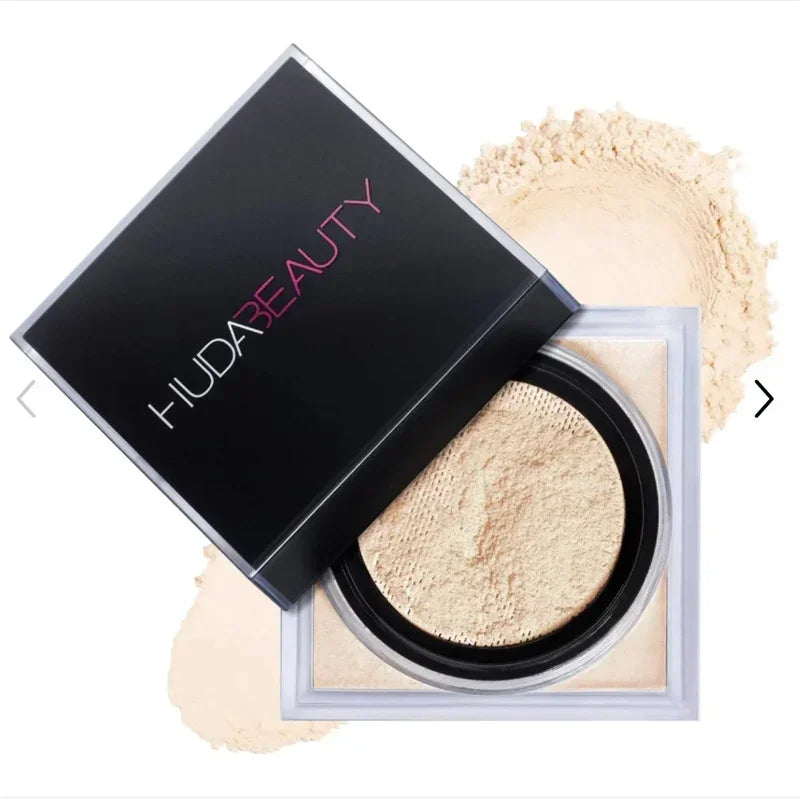 Huda Beauty – Base Líquida Impecable en Polvo de Larga Duración